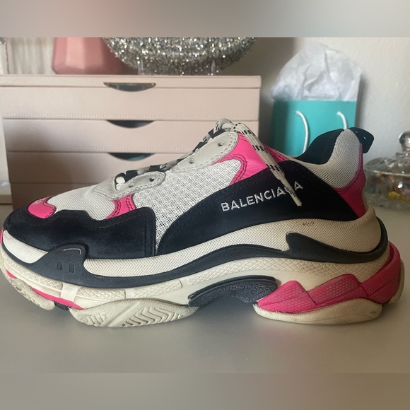 SOLD - Picture 5 of 16